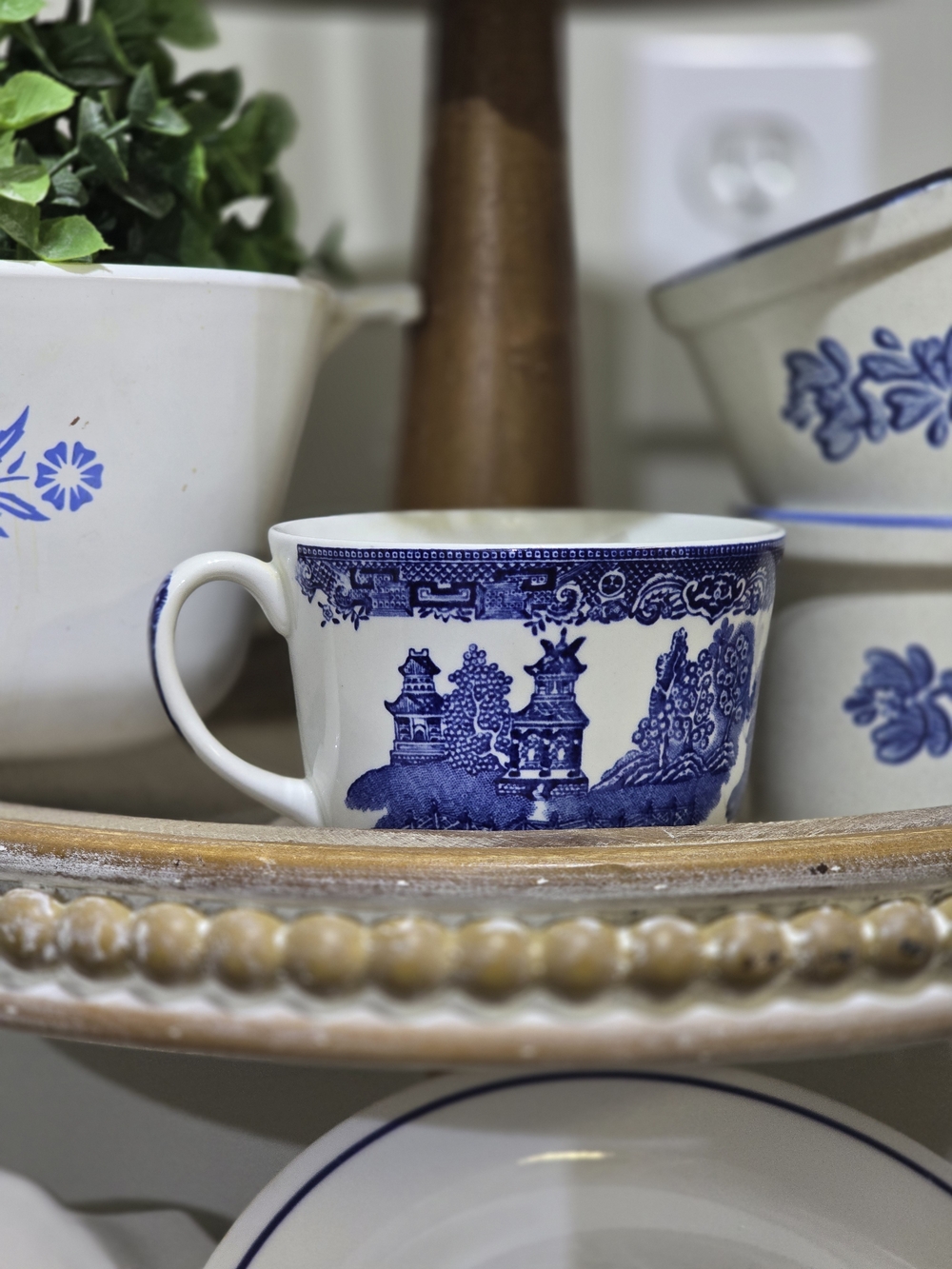 Johnson Brothers Blue and White Willow-Style Mug